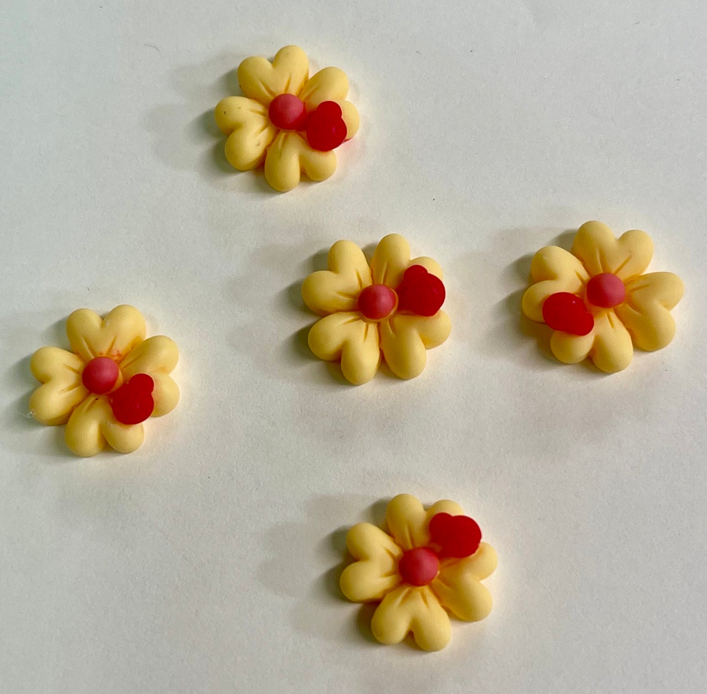 Kawaii Yellow 3D Flowers 3Pcs - PYT Nail Supply Store