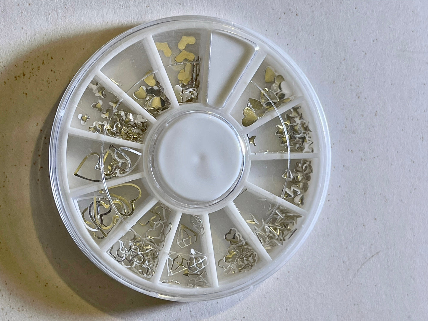 Silver Hearts Studs Wheel Set - PYT Nail Supply Store