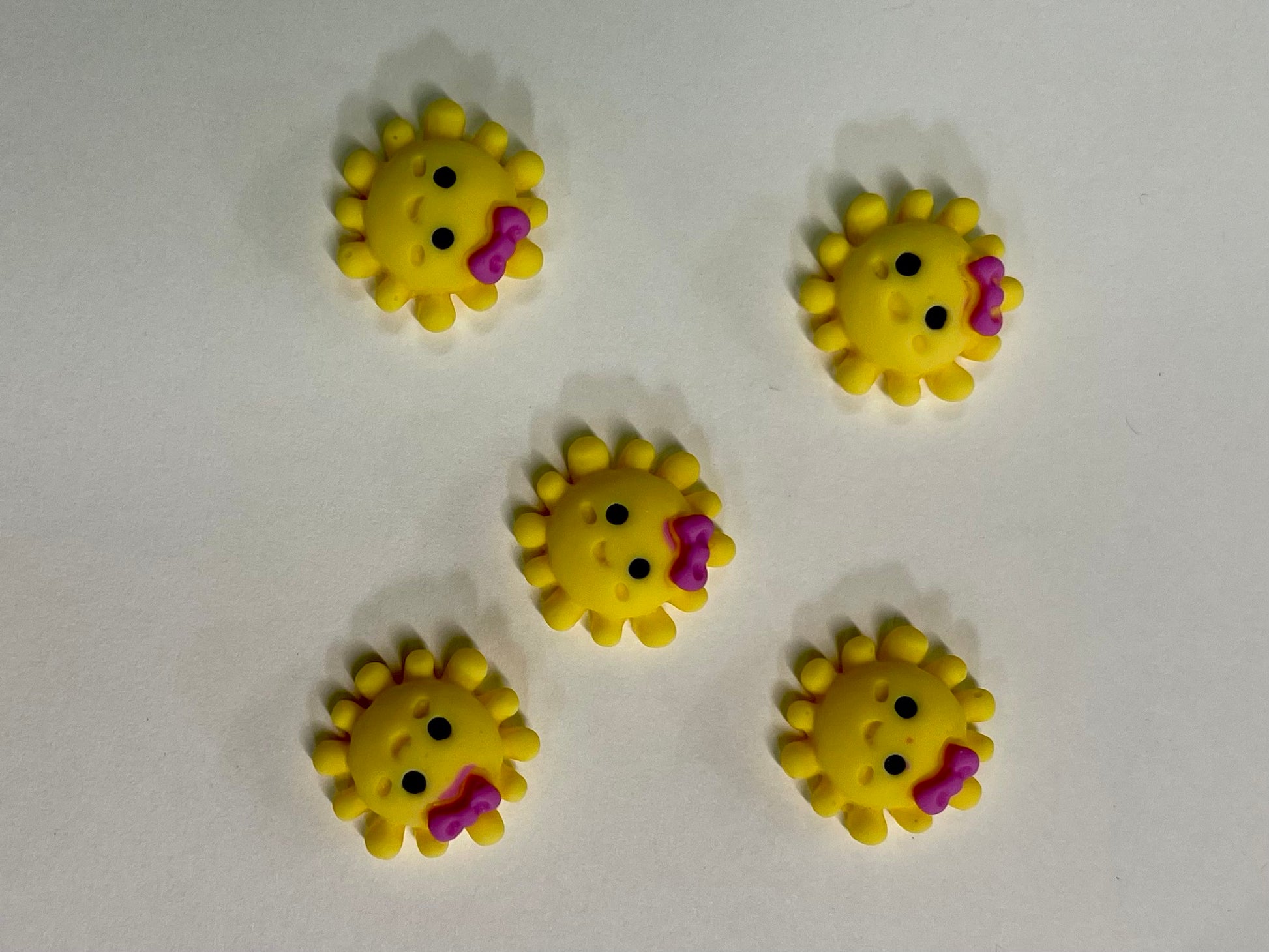 Kawaii 3D Smiley Sun 3Pcs - PYT Nail Supply Store