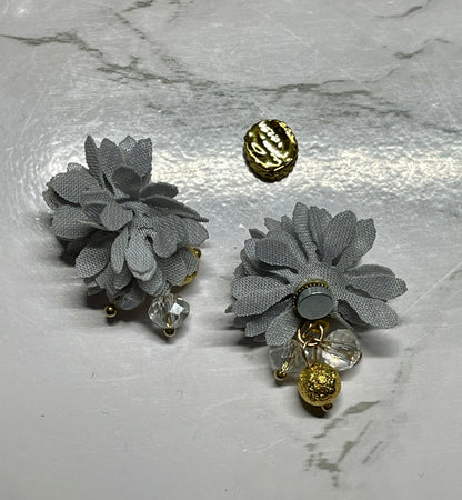 Magnetic Floral Charm